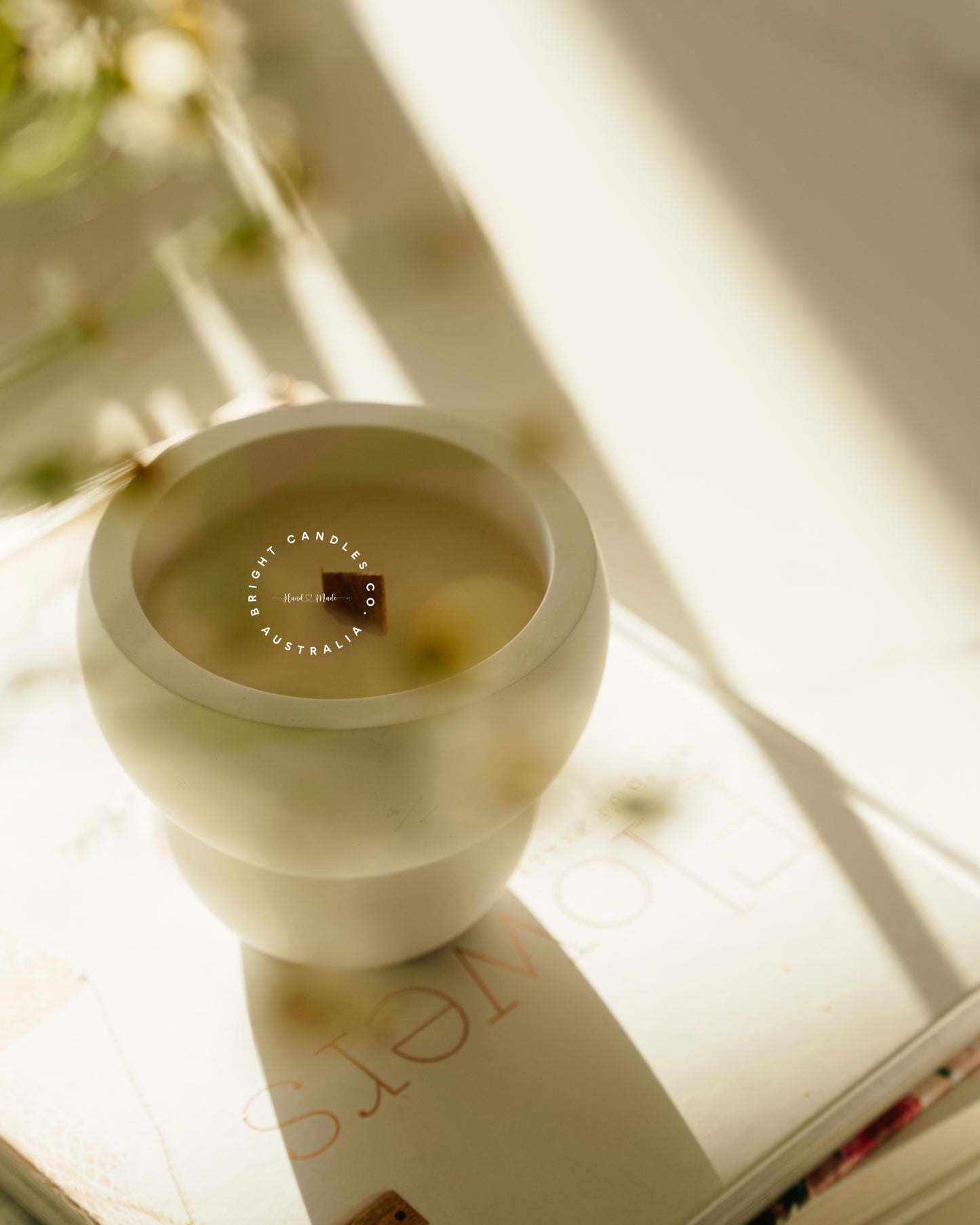 Nysa wooden wick candle