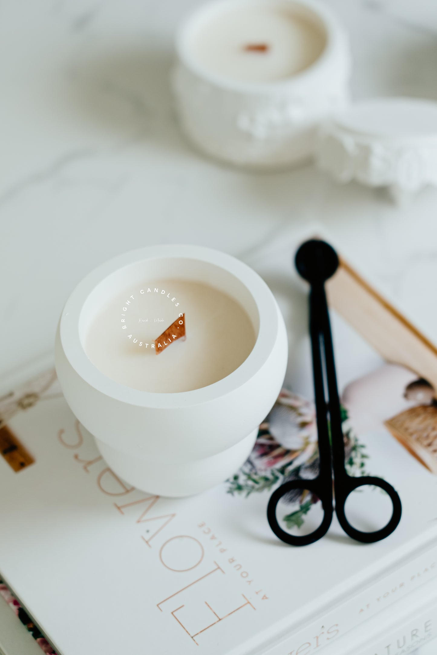 Nysa wooden wick candle
