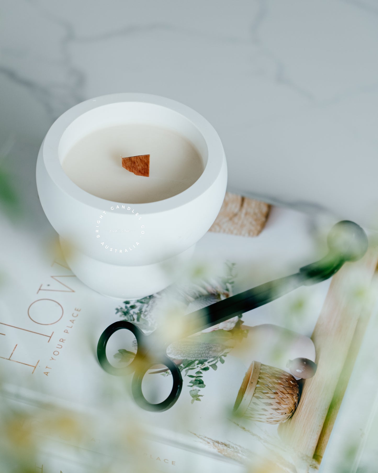 Nysa wooden wick candle